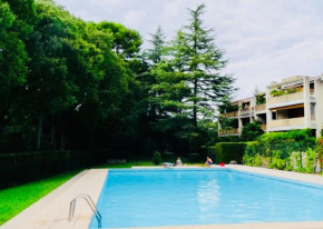 Appartement 4 chambres avec Piscine et garage centre ville